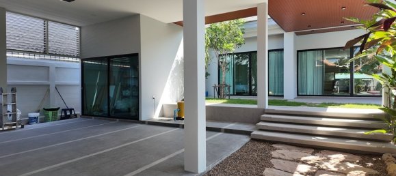 3 Schlafzimmer Villa in Pattaya, Thailand, Nr. 82690 8