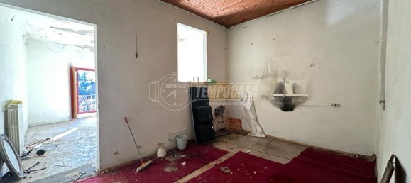 3-salle Appartement à Albese con Cassano, Italy No. 79340 4