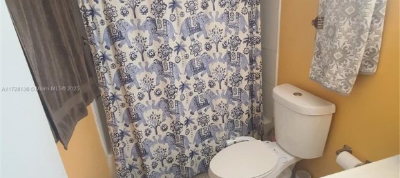 1 dormitorio propiedad comercial en venta en Miami, Miami-Dade, Florida, USA № 614644 4