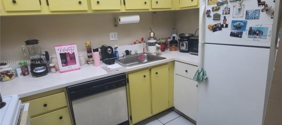 1 dormitorio propiedad comercial en venta en Miami, Miami-Dade, Florida, USA № 614644 8