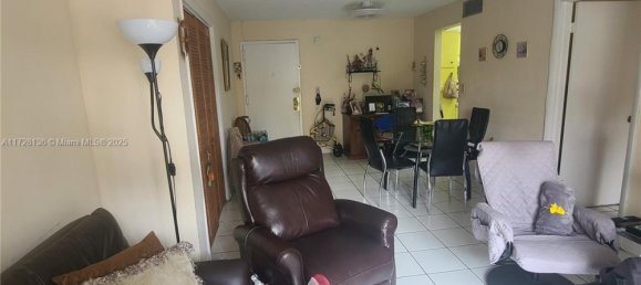 1 dormitorio propiedad comercial en venta en Miami, Miami-Dade, Florida, USA № 614644 10