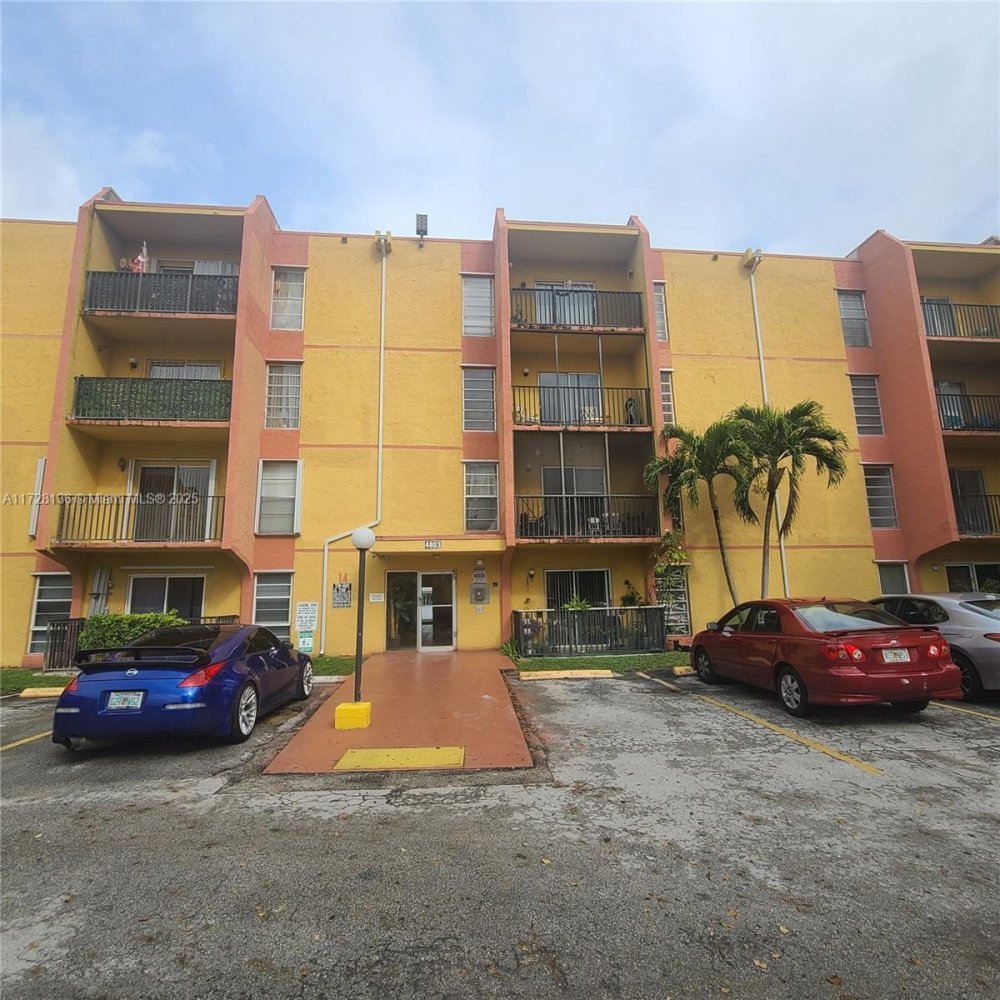 1 dormitorio propiedad comercial en venta en Miami, Miami-Dade, Florida, USA № 614644