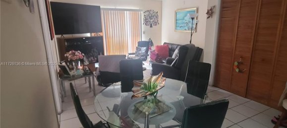 1 dormitorio propiedad comercial en venta en Miami, Miami-Dade, Florida, USA № 614644 9