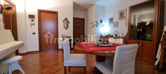 Квартира с 3 спальнями в Аграте Брианца, Италия № 2648 6