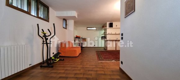 Квартира с 3 спальнями в Аграте Брианца, Италия № 2648 36