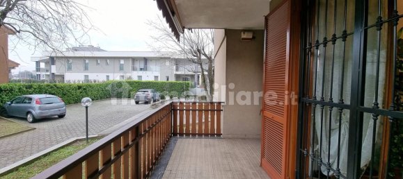 Квартира с 3 спальнями в Аграте Брианца, Италия № 2648 10