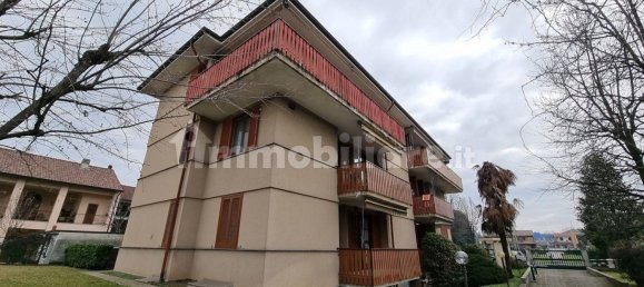 Квартира с 3 спальнями в Аграте Брианца, Италия № 2648 2