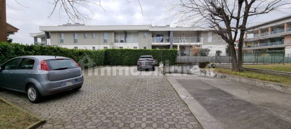 Квартира с 3 спальнями в Аграте Брианца, Италия № 2648 49