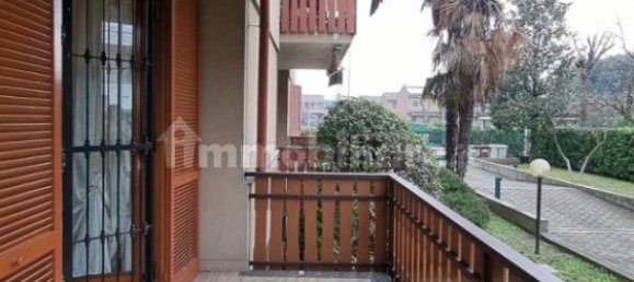 Квартира с 3 спальнями в Аграте Брианца, Италия № 2648 11