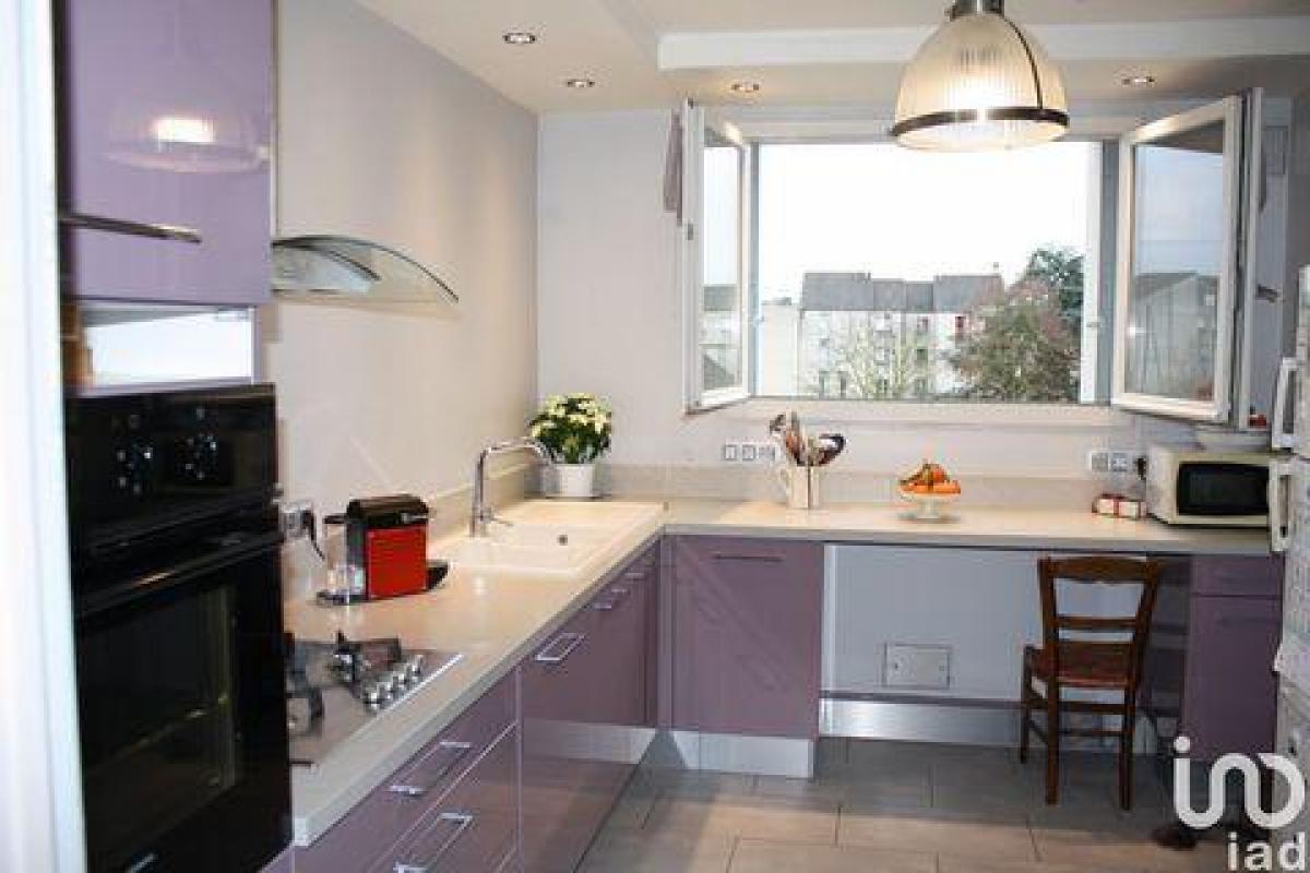 2 Schlafzimmer Eigentumswohnung in Limay, France, Nr. 36477