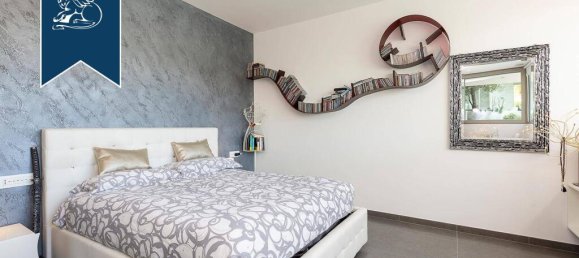 5 غرف نوم فيلا في Besozzo, Italy رقم 386257 34