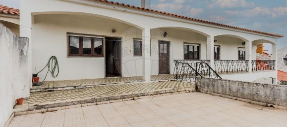 5 bedrooms House in Cadaval, Portugal No. 45900 40
