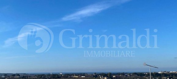 Дом с 5 комнатами в Sannicola, Италия № 293070 15