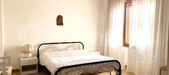 Дом с 5 комнатами в Sannicola, Италия № 293070 5