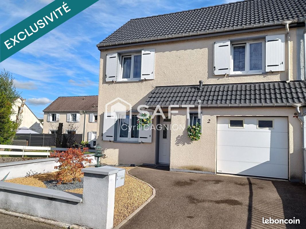 3 bedrooms House in Crehange, France No. 43592