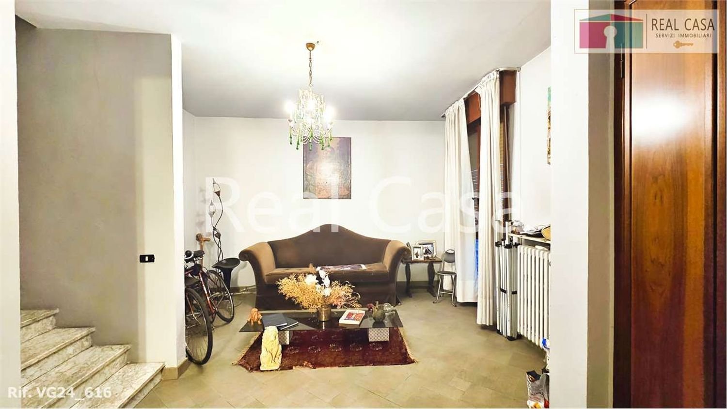 Villa de 12 divisões em Modena, Italy N.º 225313