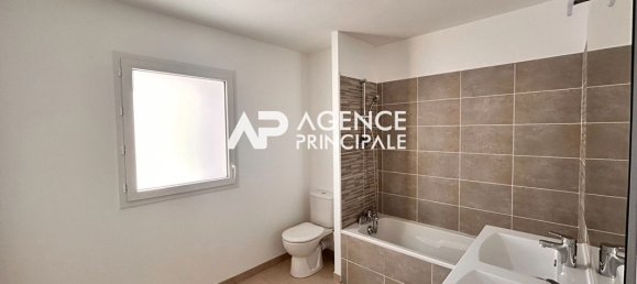 3 Schlafzimmer Haus in Saint-Xandre, France, Nr. 291905 4