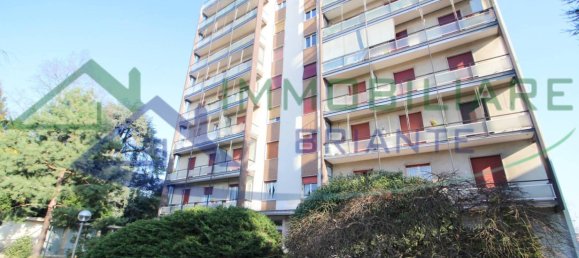 Apartamento de 2 dormitorios en Somma Lombardo, Italy No. 142359 14