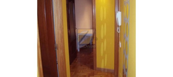2 bedrooms Apartment in Oviedo, Spain No. 166219 3