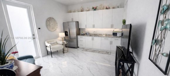 5 Schlafzimmer Villa in Miami, USA, Nr. 615743 12