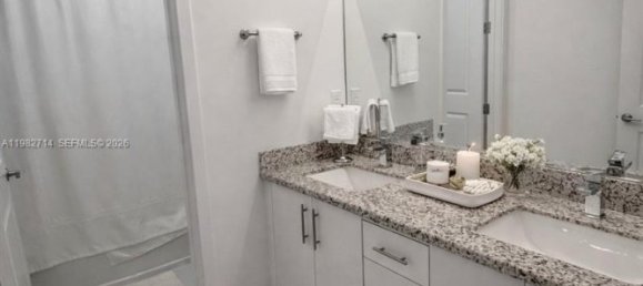 5 Schlafzimmer Villa in Miami, USA, Nr. 615743 18