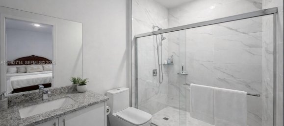 5 Schlafzimmer Villa in Miami, USA, Nr. 615743 8