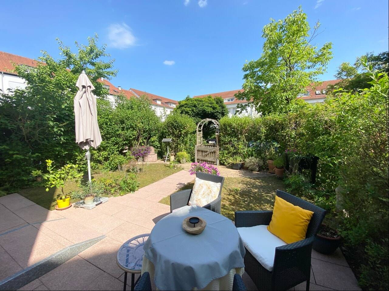 Apartamento de 2 dormitorios en Rems-Murr-Kreis, Germany No. 263202