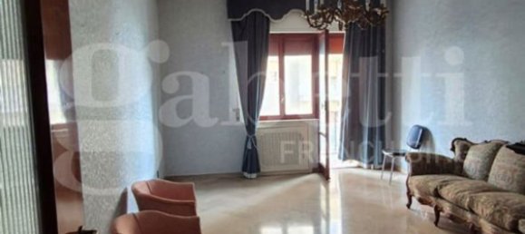 7 bedrooms Apartment in Torre Annunziata, Italy No. 340046 14