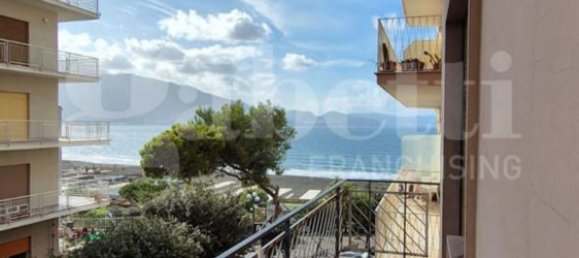 7 bedrooms Apartment in Torre Annunziata, Italy No. 340046 25