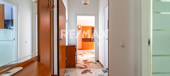 1 chambre Appartement à Garbagnate Milanese, Italy No. 378534 10