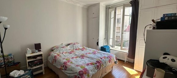 1 bedroom Apartment in Colombes, France No. 162569 4