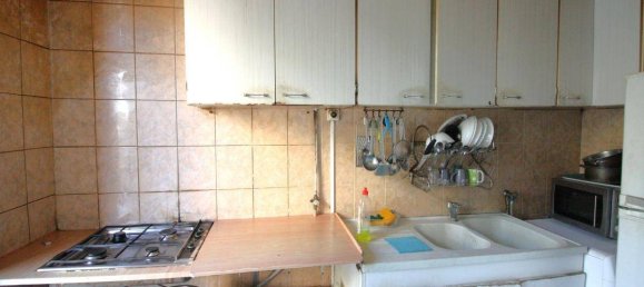 1 bedroom Apartment in Garges-les-Gonesse, France No. 175055 2