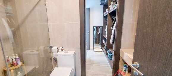 1 bedroom Condo in Pattaya, Thailand No. 3023 11