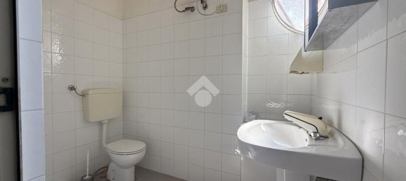 184m² Commercial property in Acqui Terme, Italy No. 308097 8