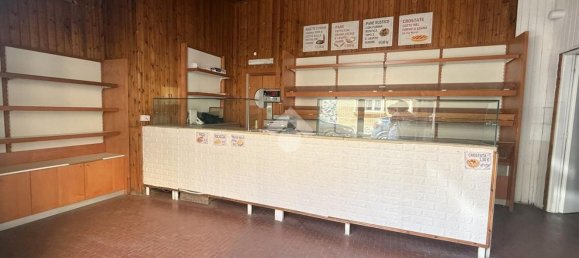 184m² Commercial property in Acqui Terme, Italy No. 308097 4