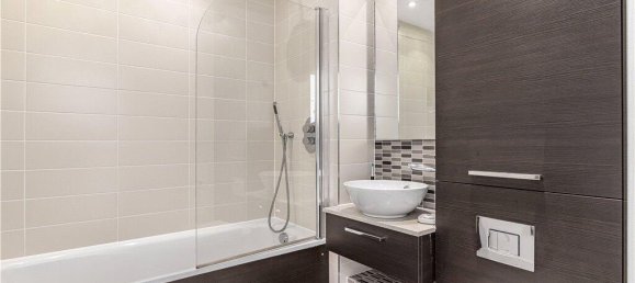 2 bedrooms Penthouse in London, United Kingdom No. 8671 12