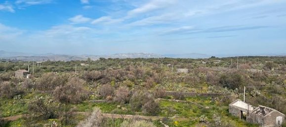 Terreno en Belpasso, Italy 8000 m² No. 297578 4