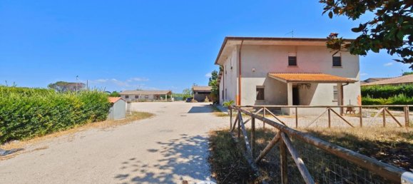 5 غرف نوم منزل في Latina, Italy رقم 268251 20