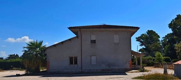 5 غرف نوم منزل في Latina, Italy رقم 268251 15