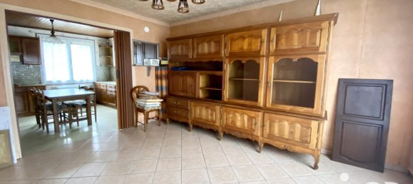 3 غرف نوم منزل في Vitry-le-Francois, France رقم 210903 4