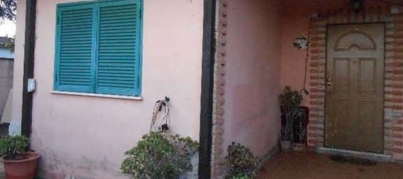 4غرفة منزل في Nettuno, Italy رقم 2146 5