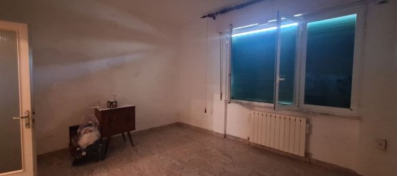 6 rooms Apartment in Borgo a Mozzano, Italy No. 82772 9