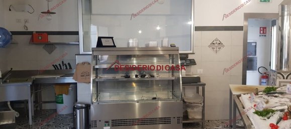 4 rooms Commercial property in Bagheria, Italy No. 124780 9