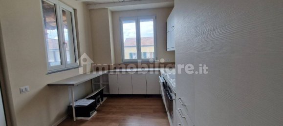 2 chambres Appartement à Venegono Inferiore, Italy No. 374298 6