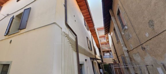 2-Zimmer Wohnung in Cassano Magnago, Italy, Nr. 12948 17