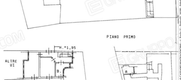 2-Zimmer Wohnung in Cassano Magnago, Italy, Nr. 12948 32