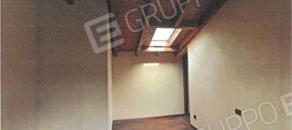2-Zimmer Wohnung in Cassano Magnago, Italy, Nr. 12948 28