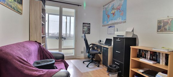 Квартира с 3 комнатами в Клермон-Ферран, Франция № 328511 7