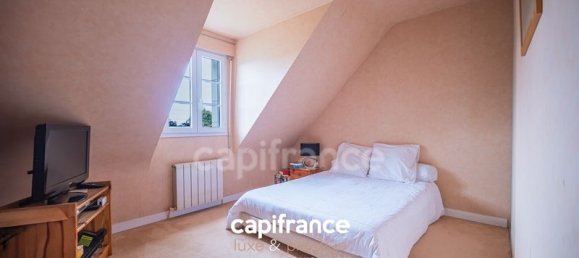 Casa de 6 dormitorios en Le Mans, France No. 289200 2