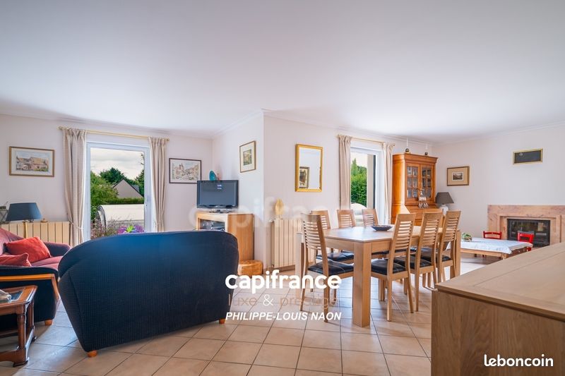 Casa de 6 dormitorios en Le Mans, France No. 289200